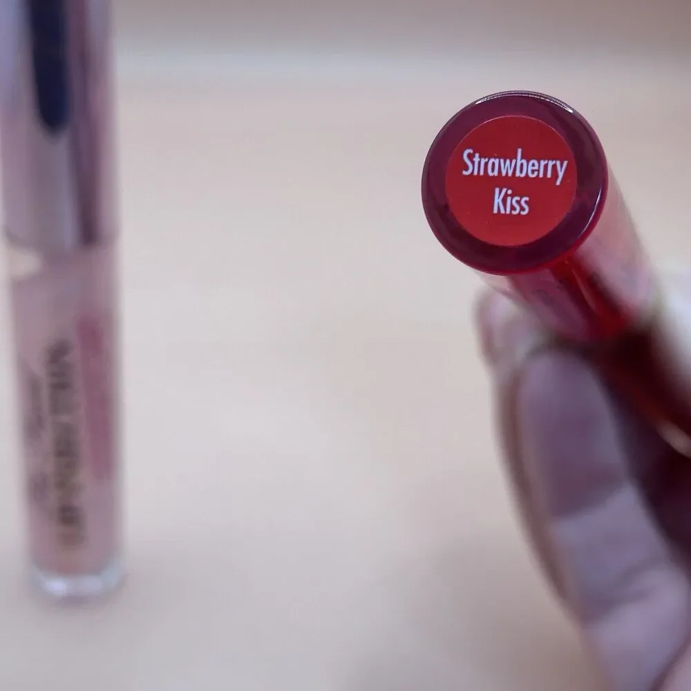 Too Faced Lip Injection Extreme  Strawberry Kiss & Maximum  Plump Lip Bundle set